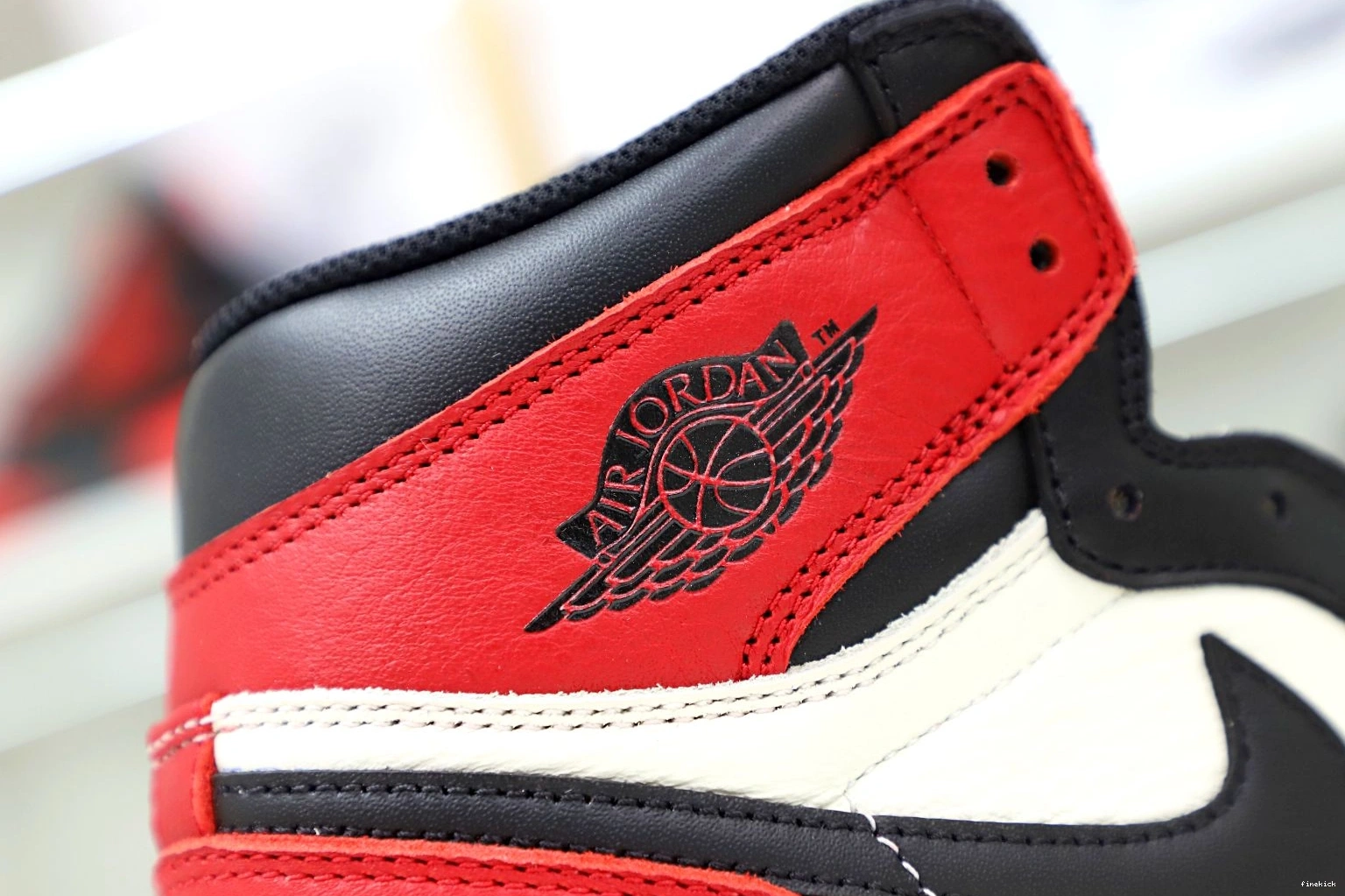 RETRO OG AIR HIGH TOE' 'BRED JORDAN 1 0114